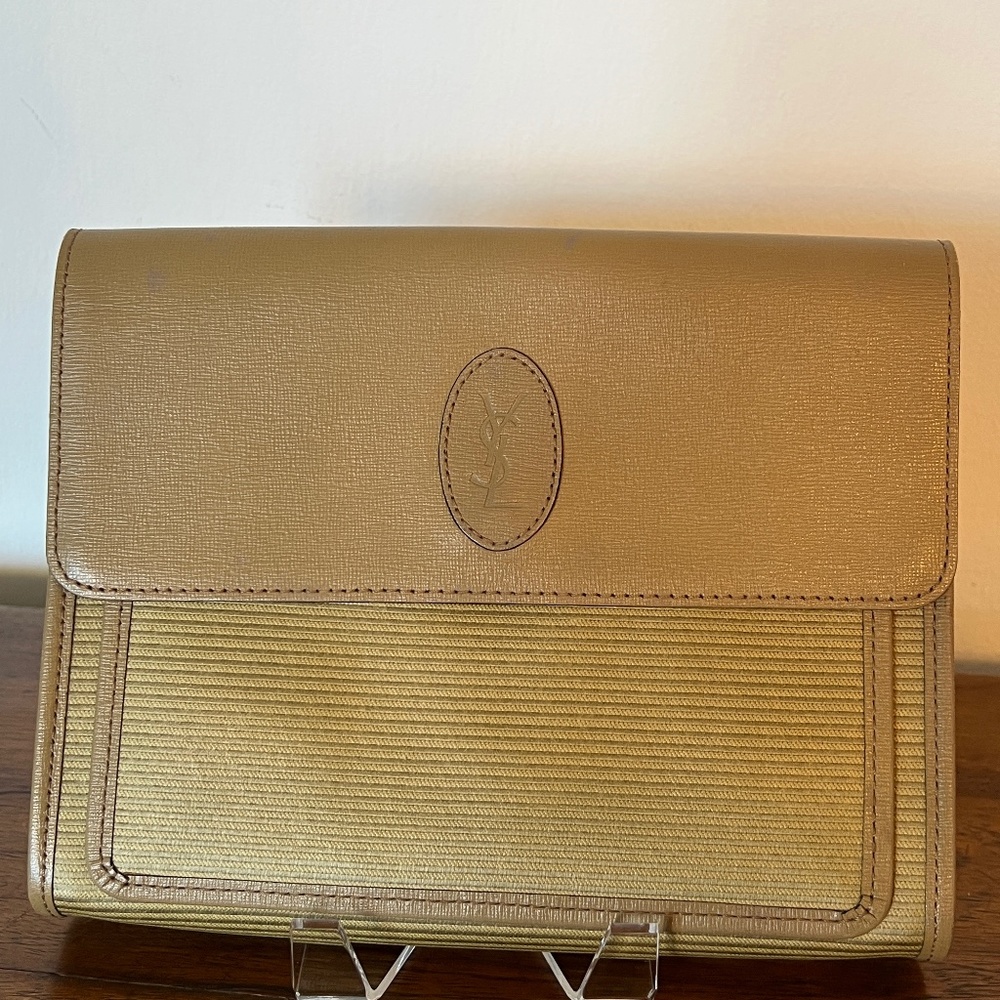 Authentic Yves Saint Laurent Straw and Leather clutch